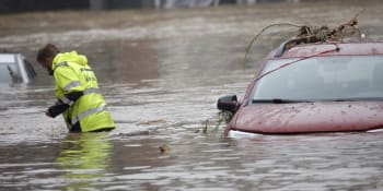 Katastrofa a bezmoc, popisují svědci obří záplavy v Evropě. Obětí stále přibývá