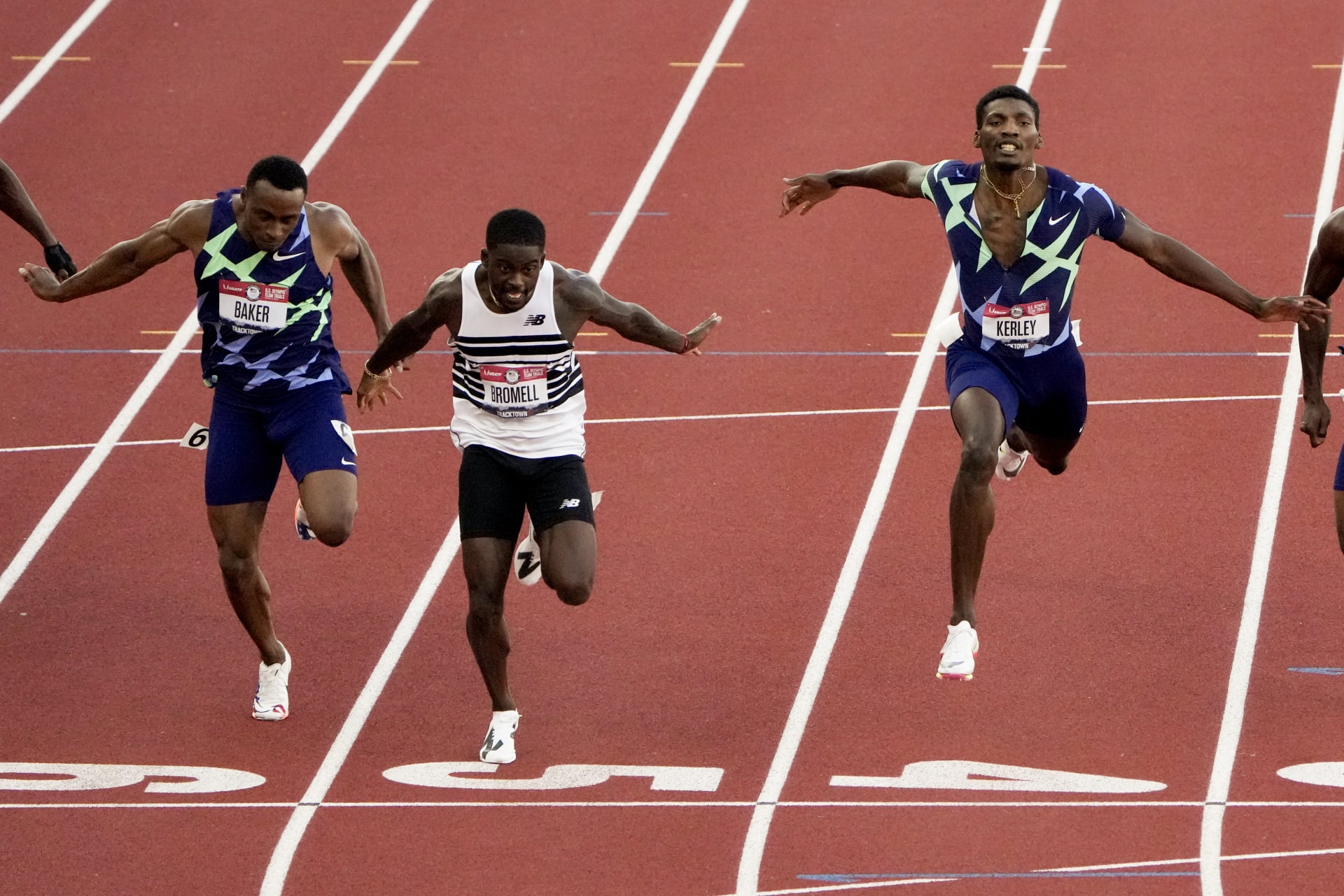 Trayvon Bromell (uprostřed) patří k nejnadějnějším nástupcům Usaina Bolta.