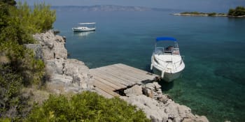 Chorvatsko kvůli epidemii zpřísňuje opatření. Místní se obávají ztráty příjmů z turismu
