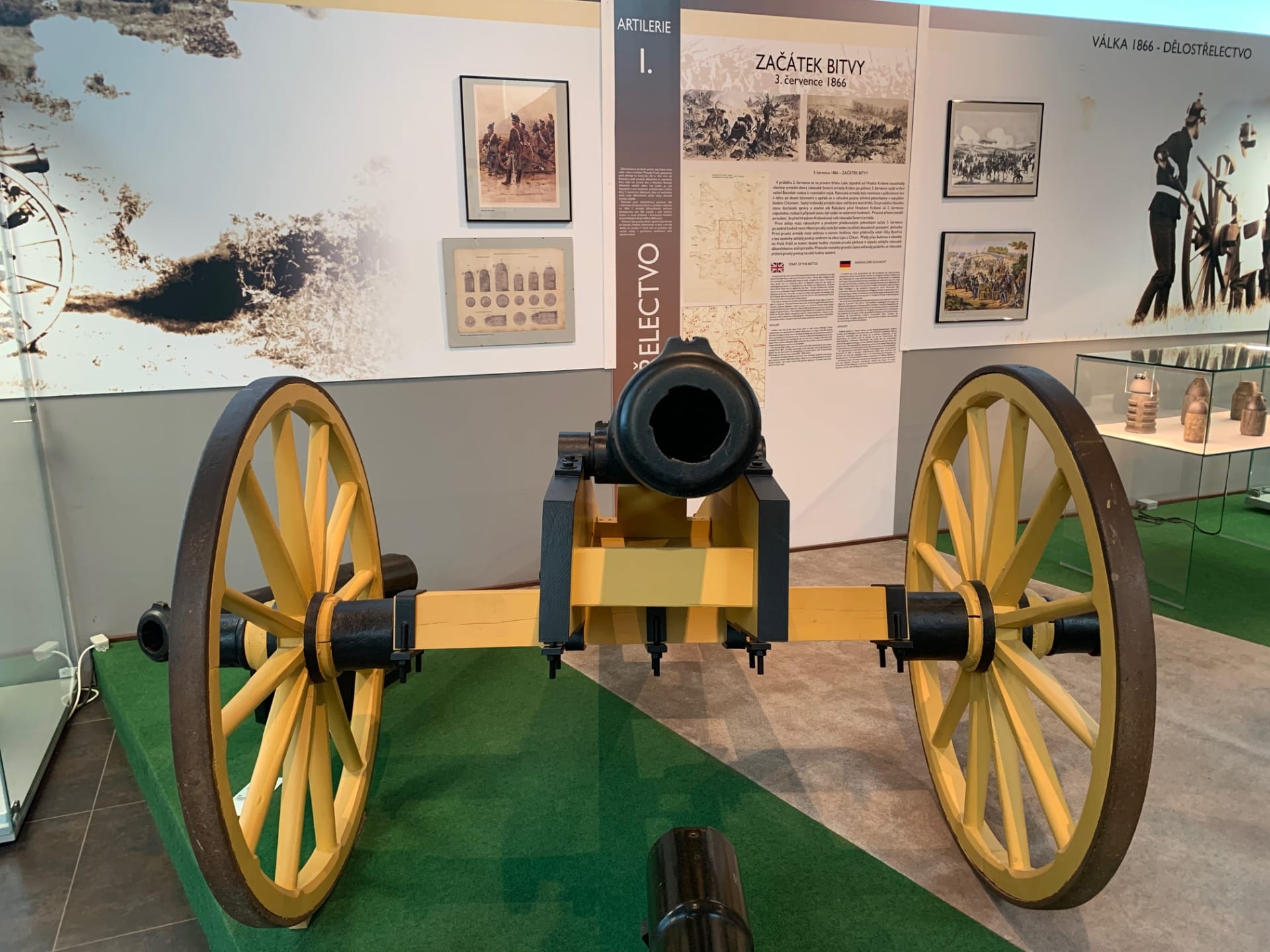 Muzeum války Chlum 1866  rakouský kanón