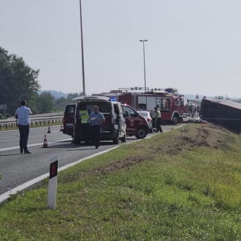 nehoda autobusu na chorvatské dálnici