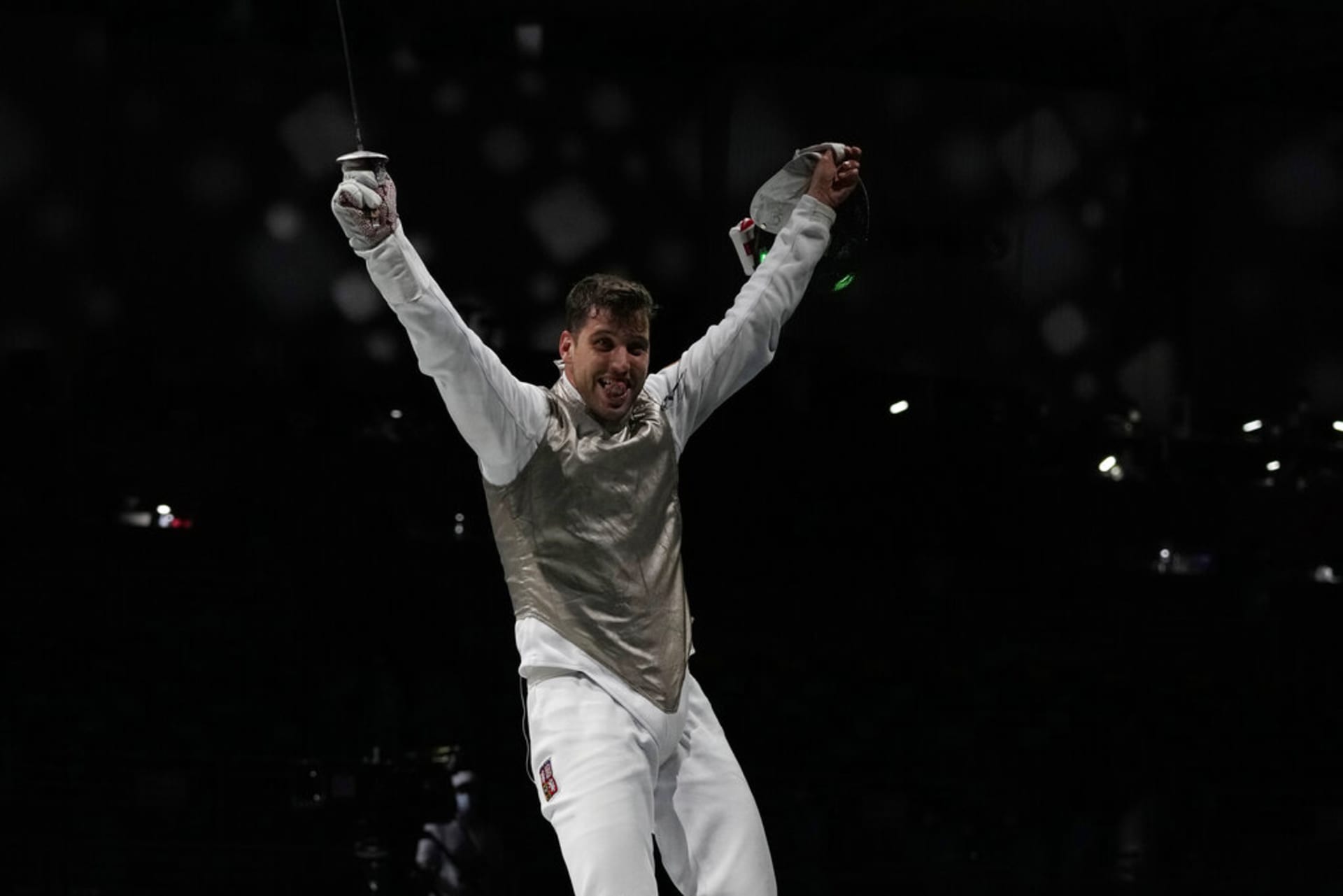 Alexander Choupenitch slaví vítězství na Letních olympijských hrách 2021 v Tokiu