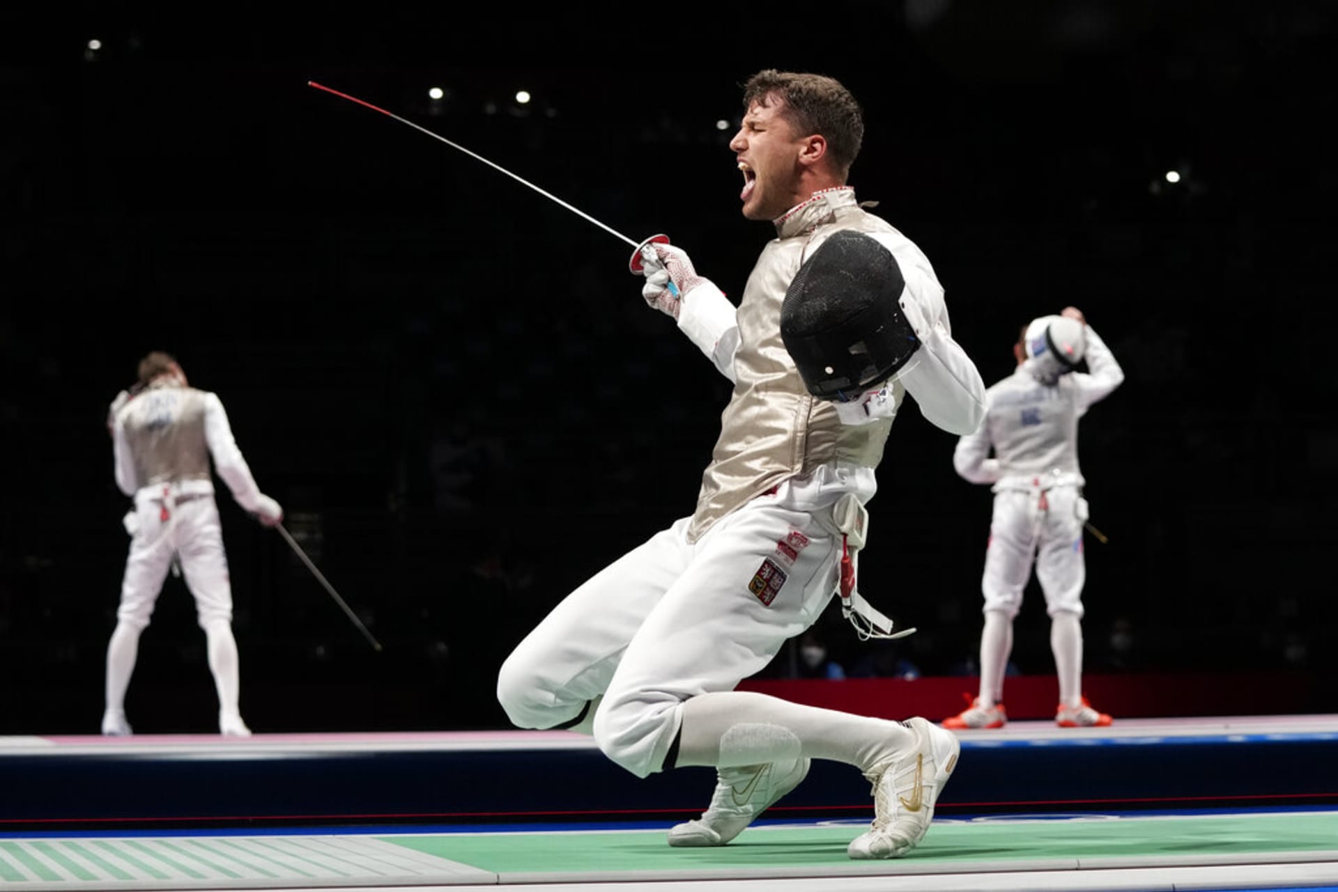 Alexander Choupenitch slaví vítězství na Letní olympiádě 2021 v Tokiu