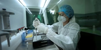 Pozor na mutaci „mí“, varuje WHO. Zákeřná varianta koronaviru už je i na Slovensku