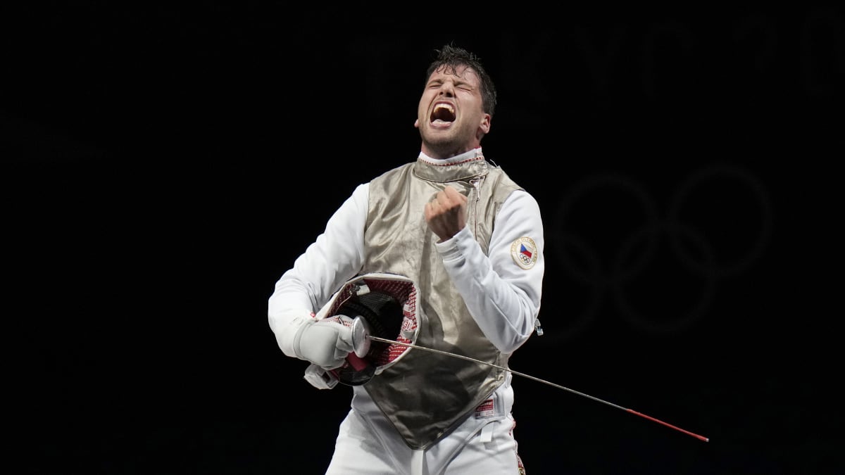Alexander Choupenitch po zisku bronzu na olympiádě v Tokiu. 