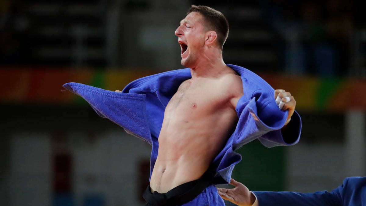 Judista Lukáš Krpálek oslavuje triumf na olympijských hrách v roce 2016.