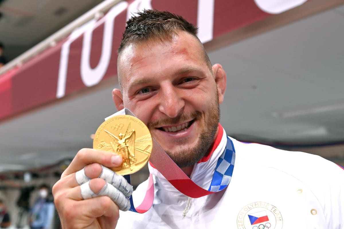 Lukáš Krpálek se zlatou medailí z olympiády v Tokiu