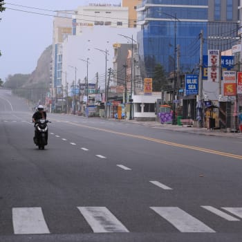 Prakticky celý jižní region Vietnamu vyklidil silnice, všichni zůstávají doma.