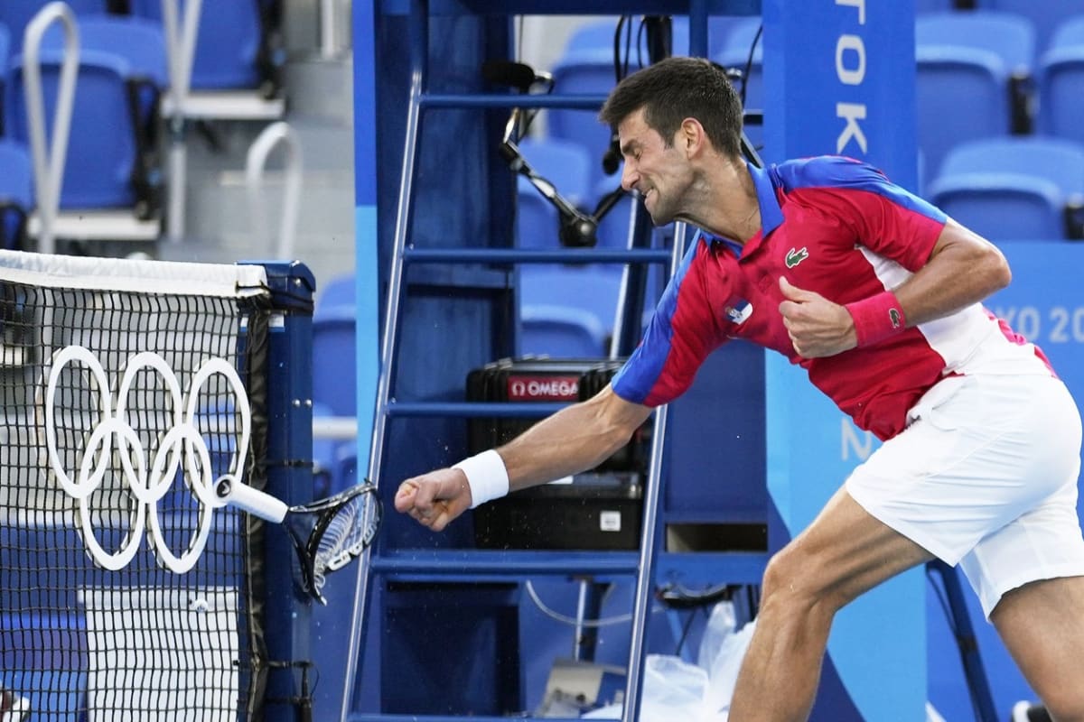 Srbský tenista Novak Djokovič si v Tokiu sen o olympijském titulu nesplnil. 