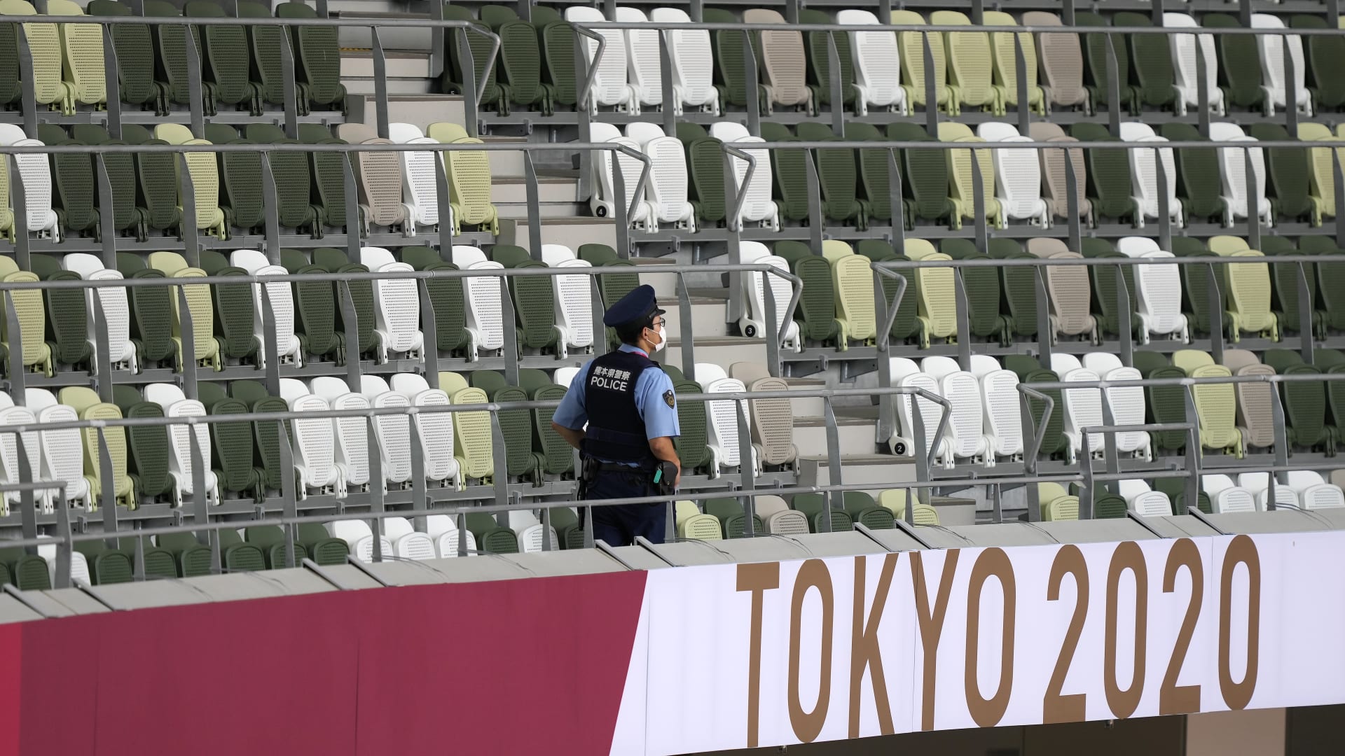 Tokijské stadiony zejí během olympiády prázdnotou.