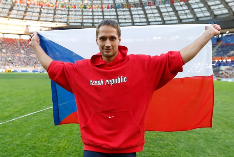 Vítězslav Veselý slaví oštěpařské vítězství na mistrovství světa v roce 2013.