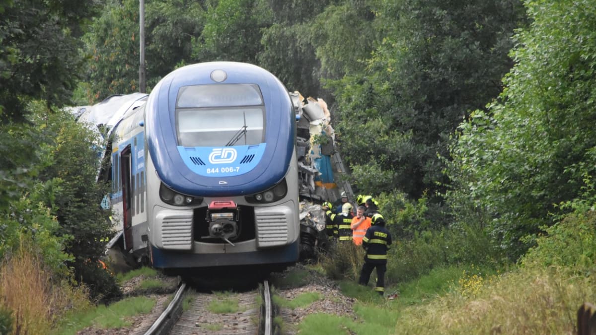 Česko má starý bezpečnostní systém na železnici, zlobí se experti.