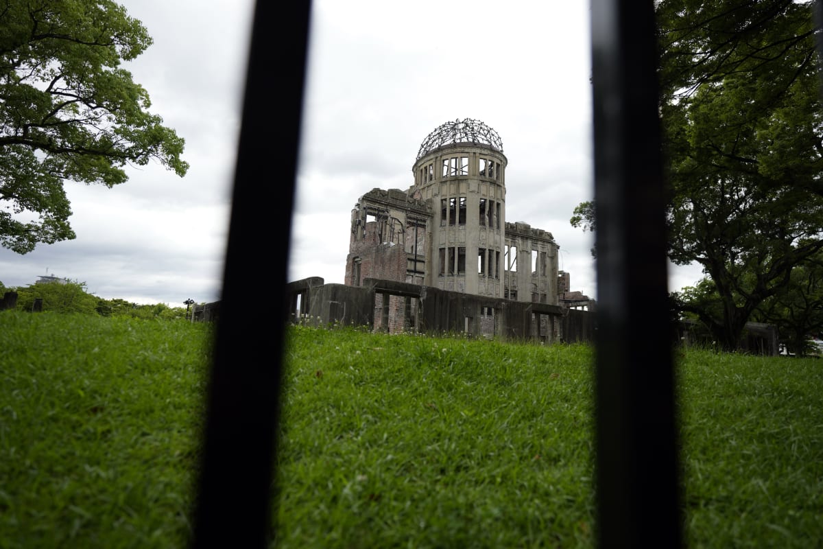 Hirošimský prefekturní palác pro podporu průmyslu, ze kterého se po válce stal Atomový dóm, byl dokončen v roce 1915.