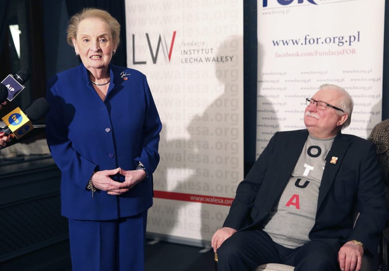 Madeleine Albrightová s bývalým polským prezidentem Lechem Walesou