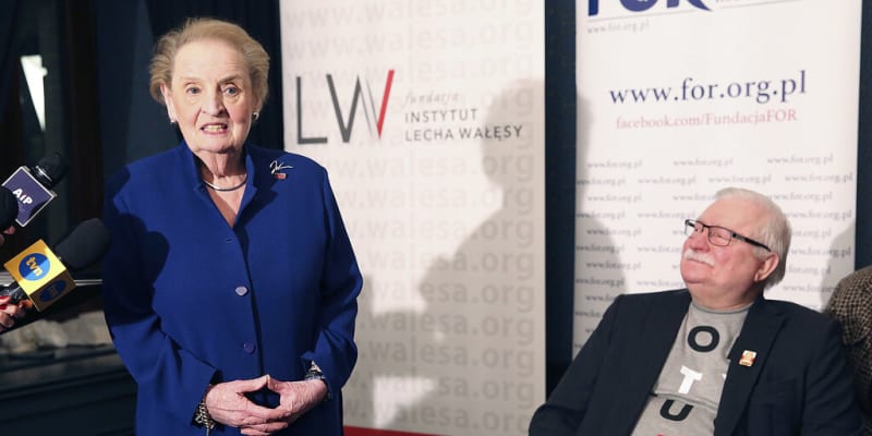 Madeleine Albrightová s bývalým polským prezidentem Lechem Walesou