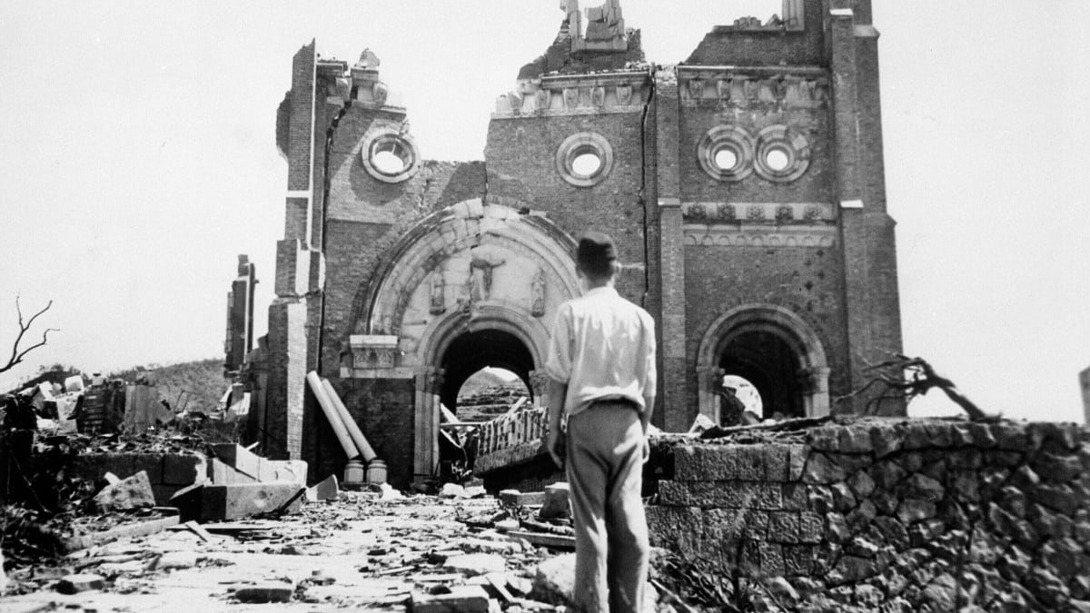 Obraz zkázy z 13. září 1945, tedy více než měsíc po jaderném útoku na Nagasaki