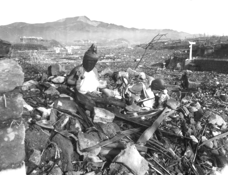 Ruiny Nagasaki krátce po jaderném výbuchu