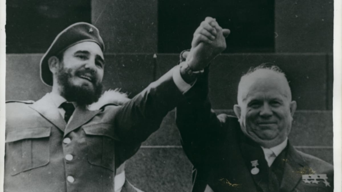 Fidel Castro a Nikita Chruščov v roce 1963