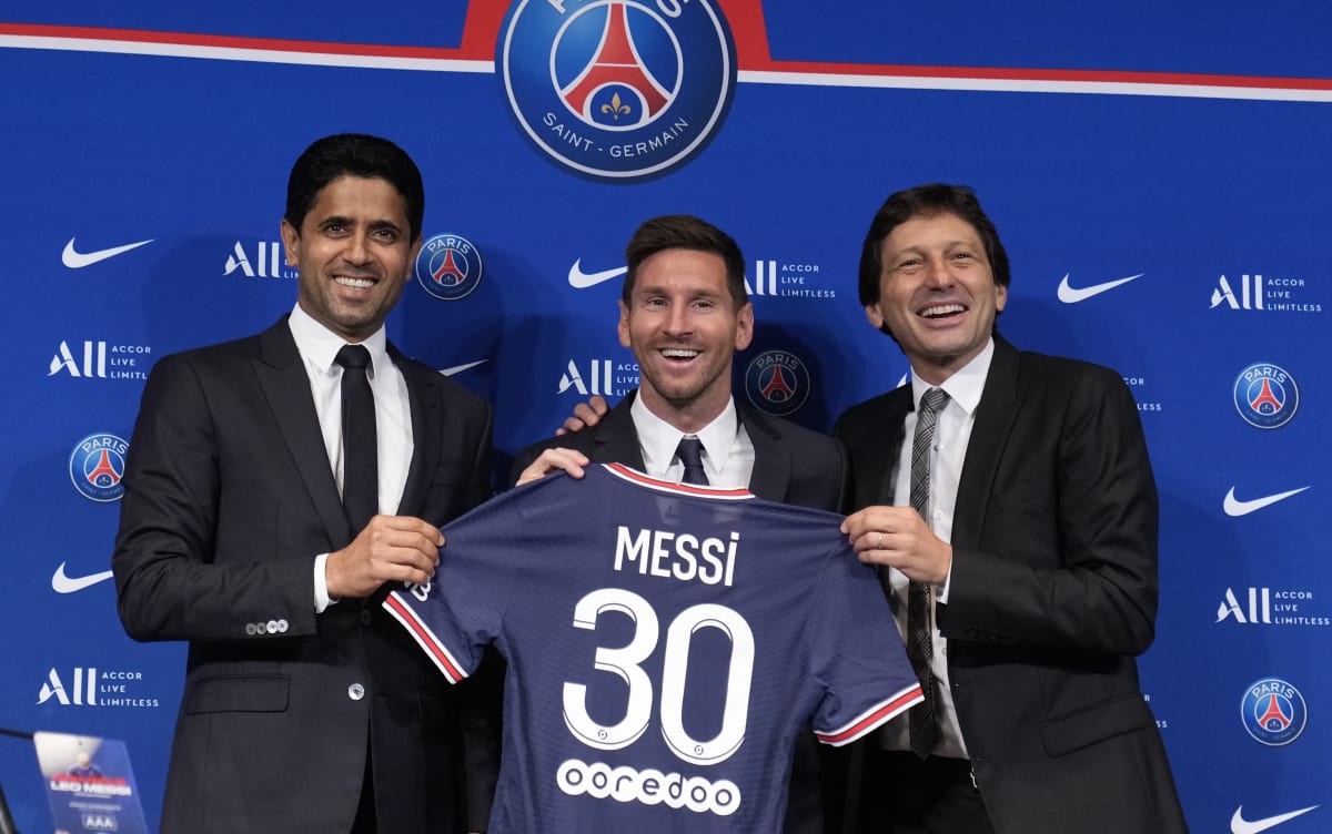 Šťastný Lionel Messi poté, co byl oficiálně představen jako nový hráč PSG.