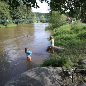 Děti na řece