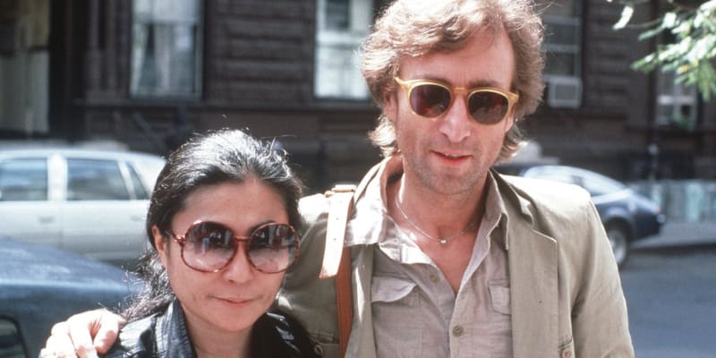 Yoko Ono a John Lennon v roce 1980 v New Yorku