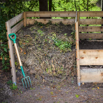 Kompost patří do každé zahrady, jde o významný zdroj živin