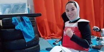 Pomozte mi, chci na paralympiádu. Zoufalá afgánská taekwondistka poslala vzkaz z Kábulu