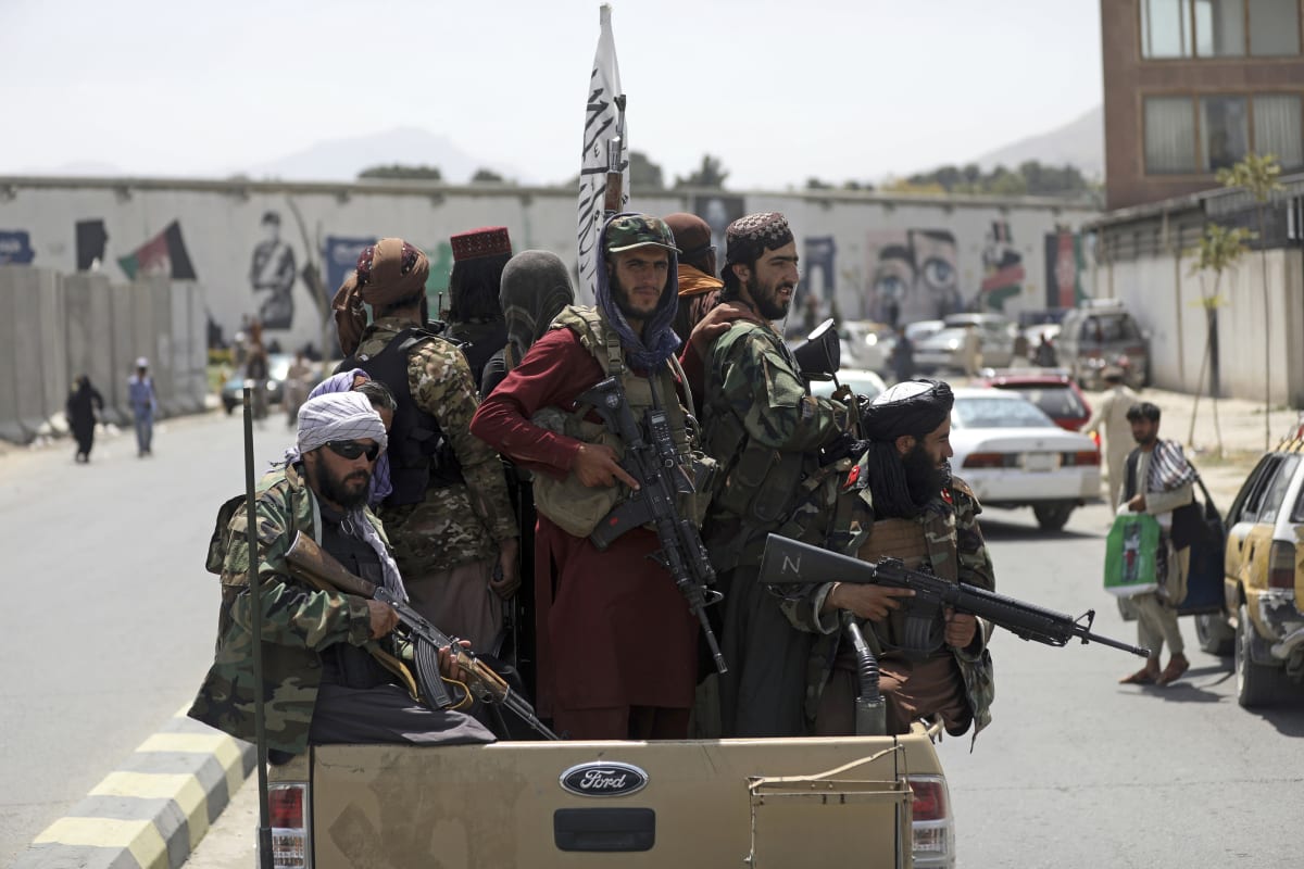 Tálibán kontroluje většinu území Afghanistánu. Na severu ale obsadili několik okresů rebelové.