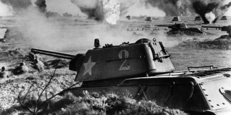 Na východní frontě se Sovětům významně osvědčily střední tanky T-34