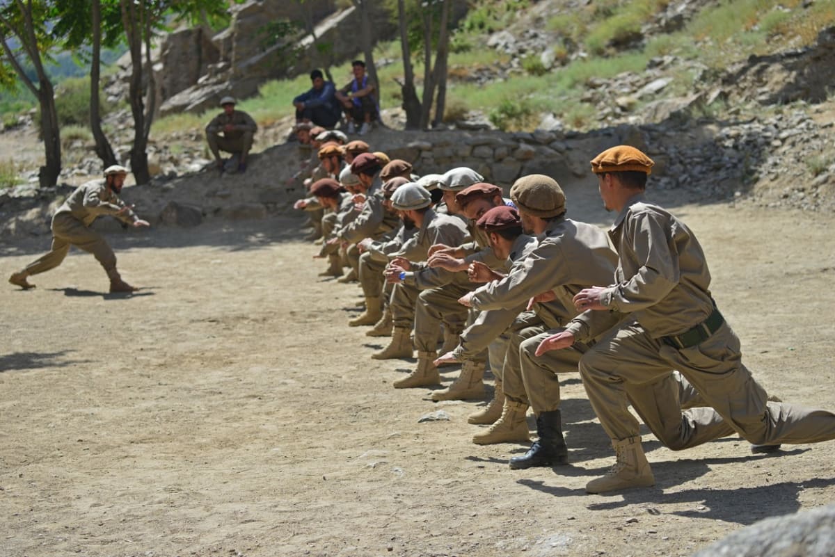 Do údolí se stáhli také příslušníci afghánských vládních jednotek.