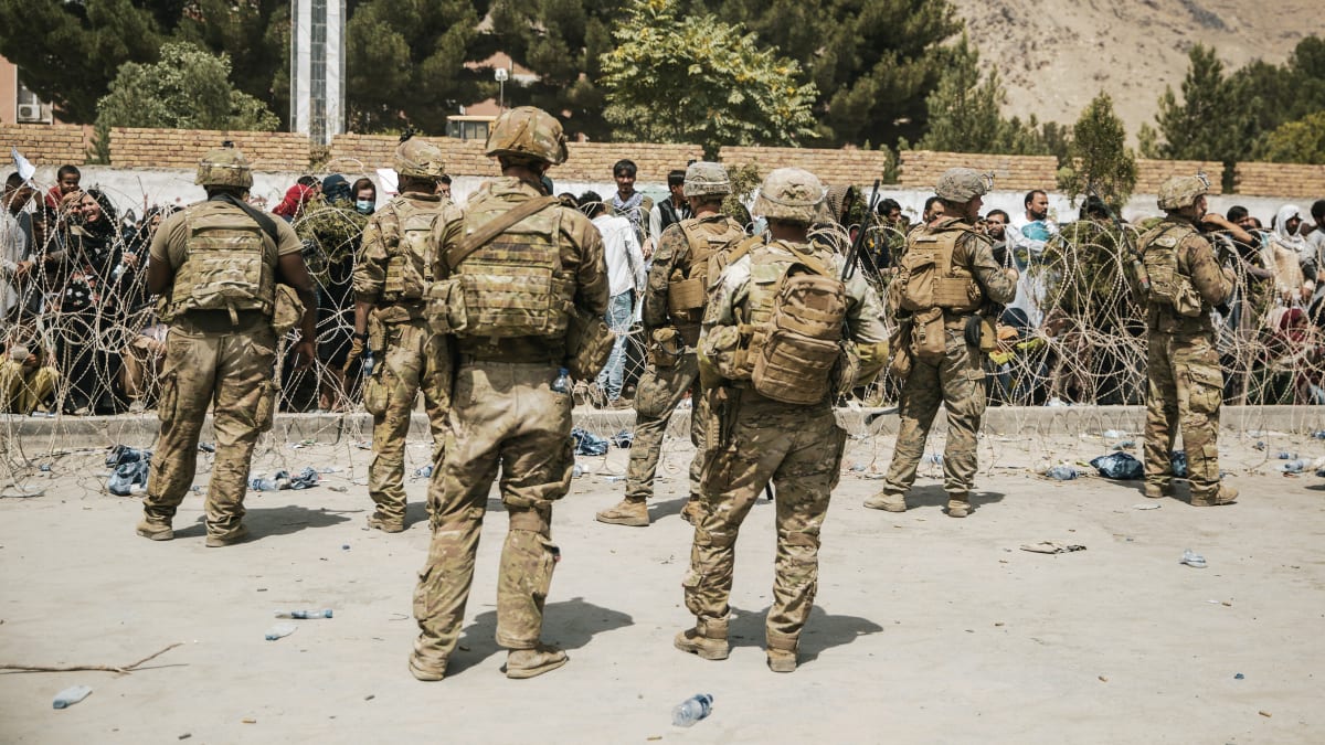Vojáci na letišti v Kábulu (ilustrační foto)