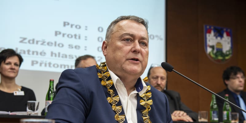Poslanec a dlouholetý starosta Trutnova Ivan Adamec z ODS je volebním lídrem koalice Spolu.