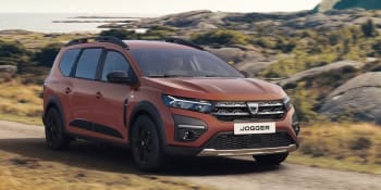 Nová Dacia Jogger má být nejlevnější na trhu. Nabídne obří kufr, LPG i hybridní pohon