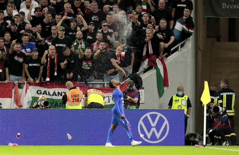 Zápas Maďarska s Anglií doprovázela bouřlivá divácká kulisa