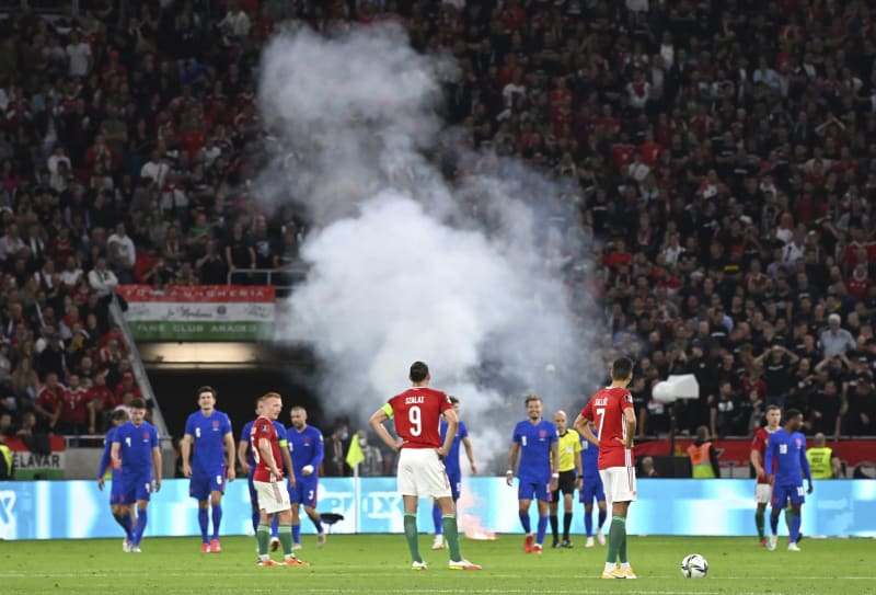 Zápas Maďarska s Anglií doprovázela bouřlivá divácká kulisa