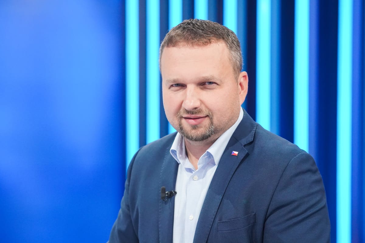 Šéf lidovců Marian Jurečka si neumí představit, že by Radek Vondráček seděl v novém vedení Sněmovny.
