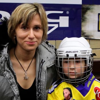 Kateřina Rachůnková na fotografii z roku 2012 ještě se synem Matějem.
