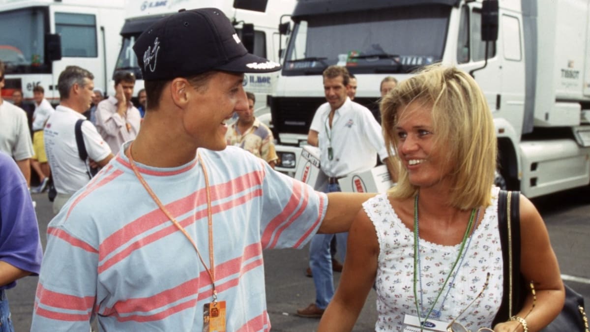 Michael Schumacher s manželkou Corinnou na archivní fotografii.