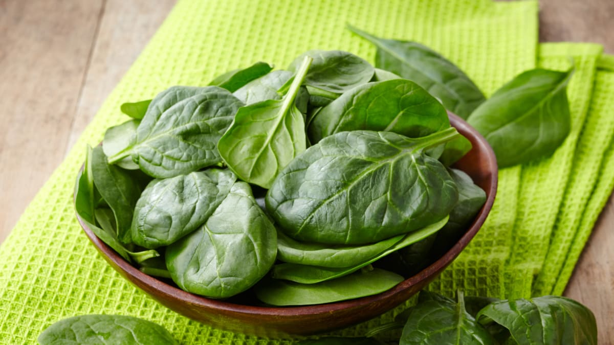 Zelené listy jsou plné minerálů a vitaminů