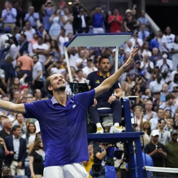 Daniil Medveděv se raduje z vítězství na US Open