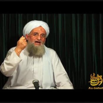 Vůdce Al-Káidy Ajmán Zavahrí na videu z roku 2012