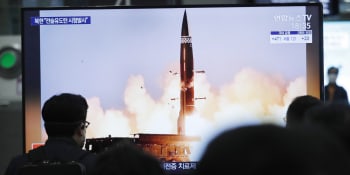 Pobuřující, přijde rázná odpověď. Japonsko i USA bijí na poplach kvůli odpálené raketě KLDR