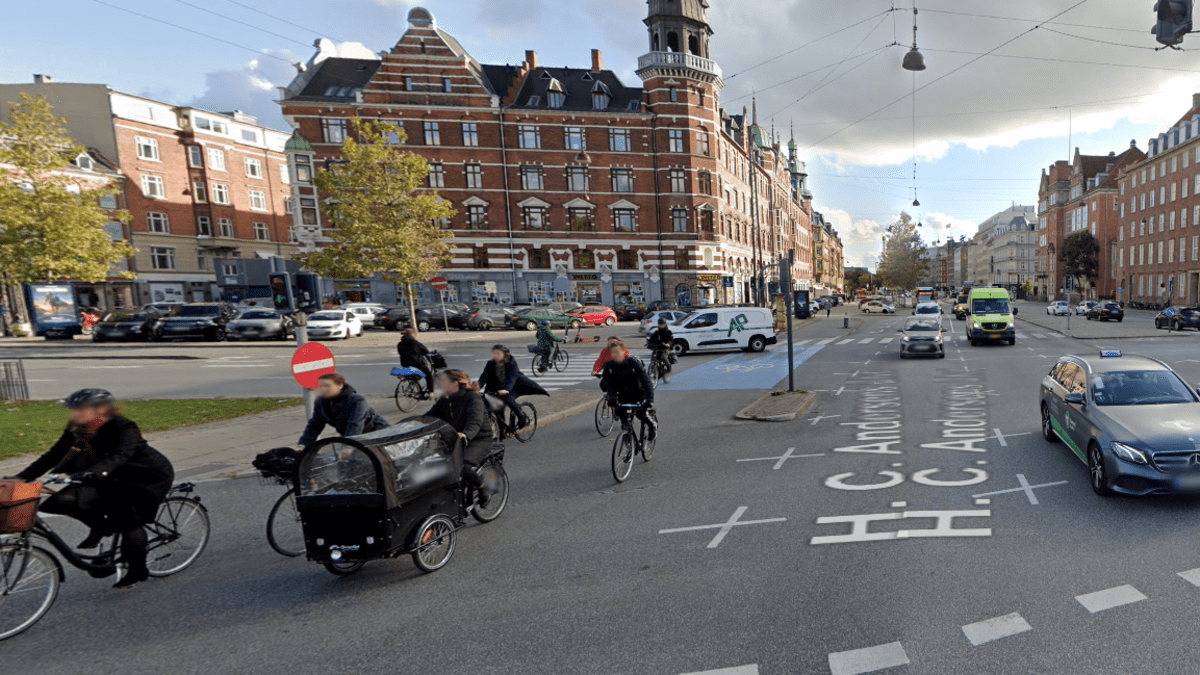 V Kodani si cyklisté a řidiči nepřekážejí - Google views