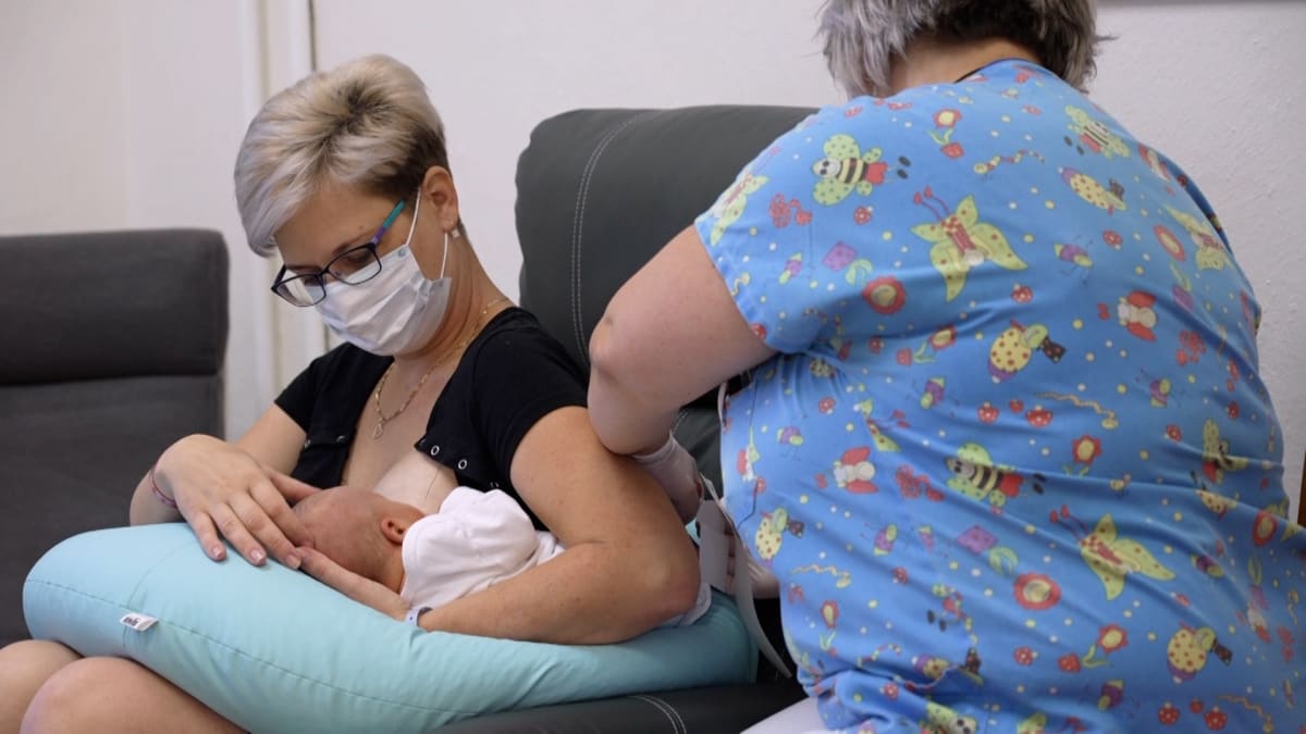 Nemocnice AGEL Ostrava-Vítkovice začala jako první v Česku nabízet maminkám v porodnici zdarma vyšetření na výskyt spinální svalové atrofie.