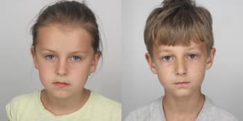 Slovenská policie pátrá po sourozencích Klaudii a Oliverovi. Slehla se po nich zem