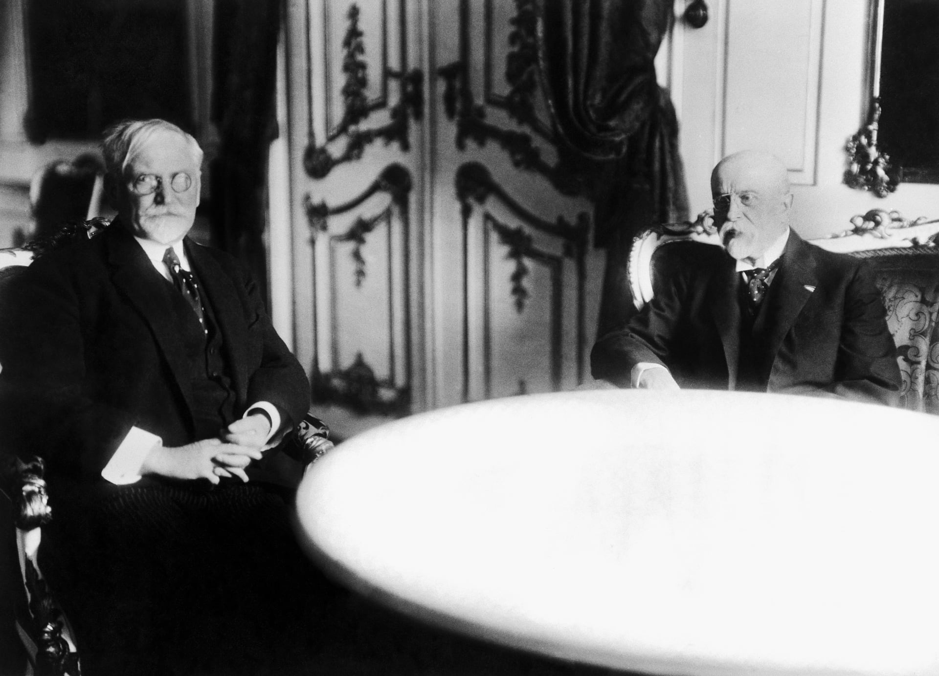 Alfons Mucha na snímku s T. G. Masarykem.