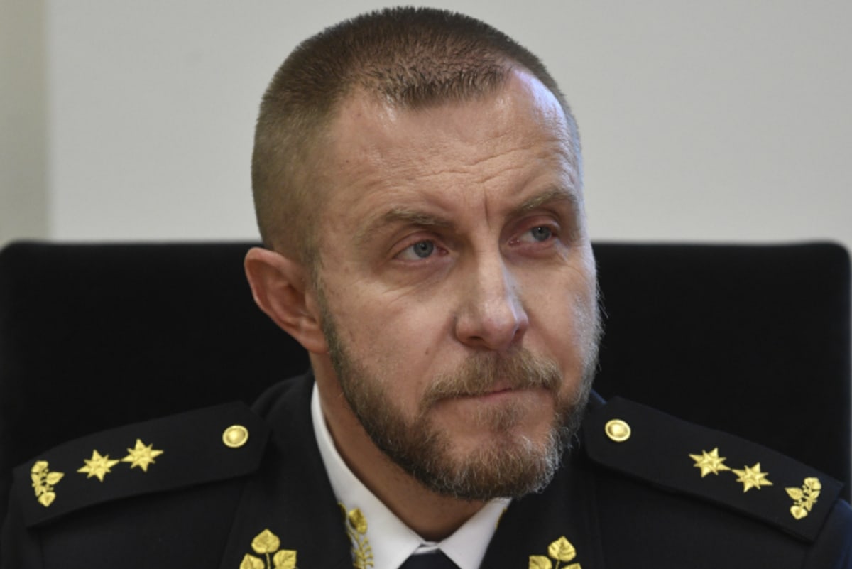 Dlouholetý generální ředitel VS Petr Dohnal skončí v čele bezpečnostního sboru.