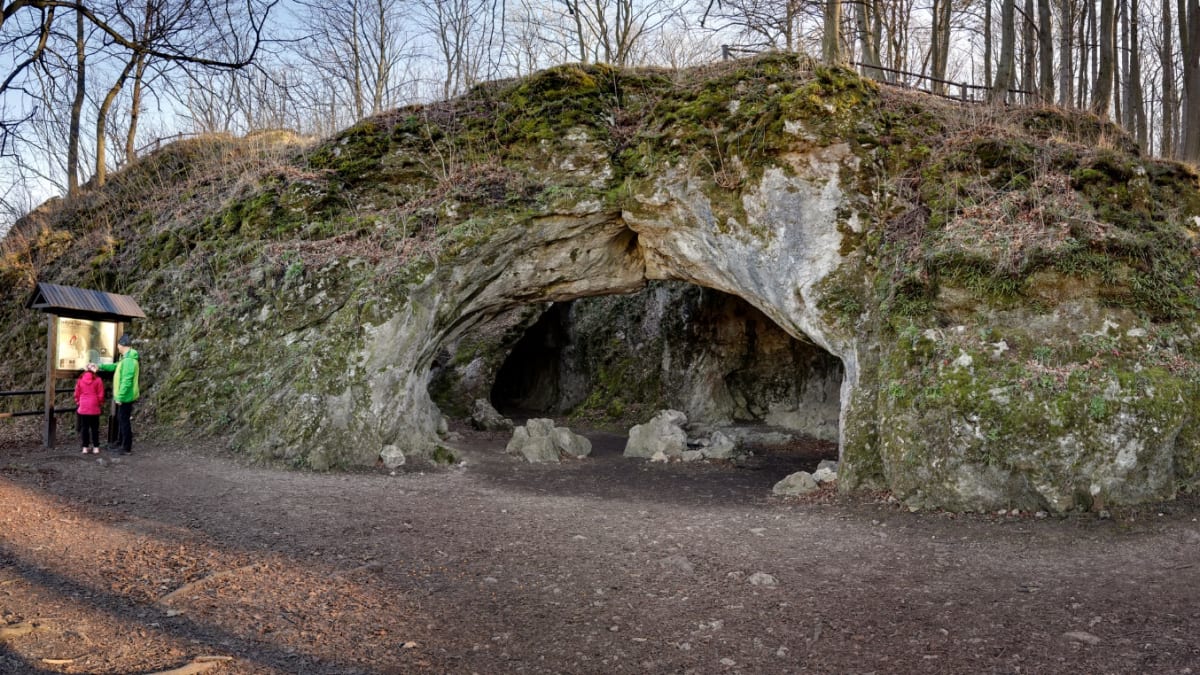 Nenechte si ujít také návštěvu jeskyně Šipka