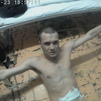 Vězně v Rusku znásilňovali dozorci
