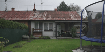 Ve finských domcích v Doubravě žijí desítky let. Teď se bojí, že jim je vlastník zbourá 
